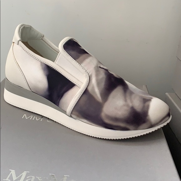 MaxMara Shoes - NEW MAX MARA MM 30 Neutro Gray Floral Sneakers
